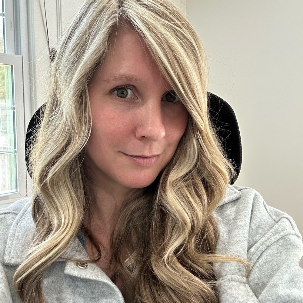 Meet your Posher, Brooke